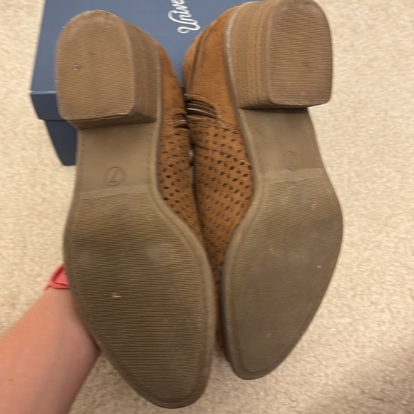 Universal Thread Tan Booties - Picture 7 of 8